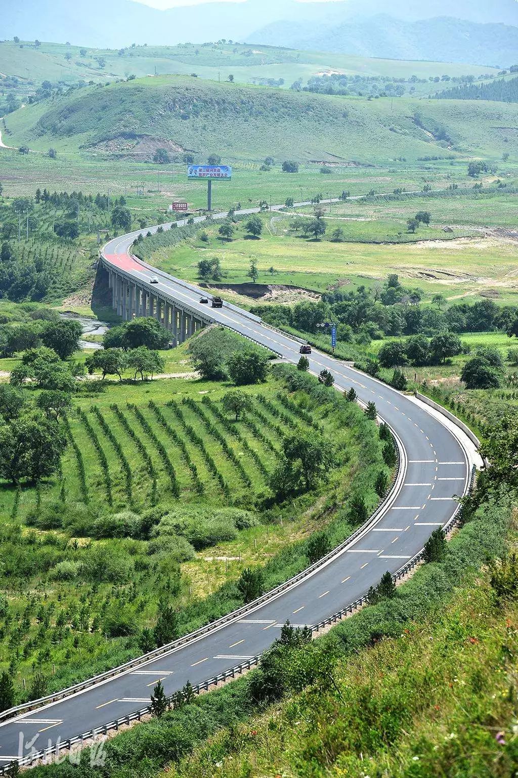 北京之北，国家一号风景大道美翻天！那里巨多的美景会令您流连忘返！